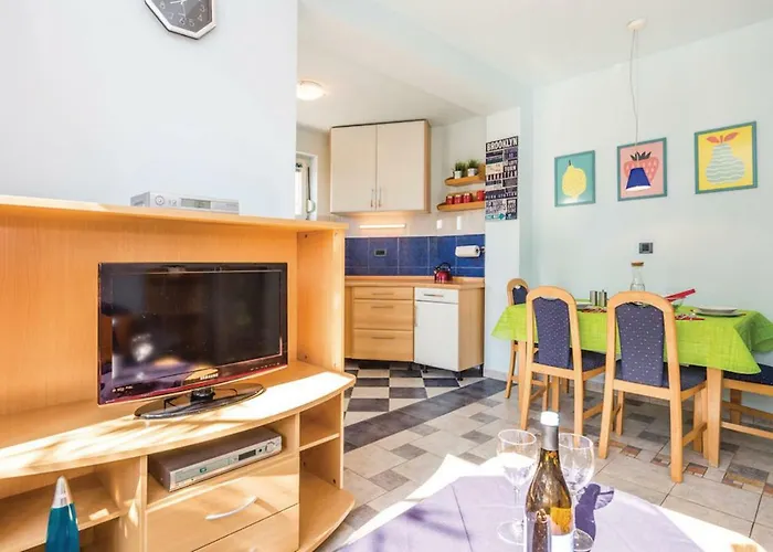 Viktorija Διαμέρισμα *